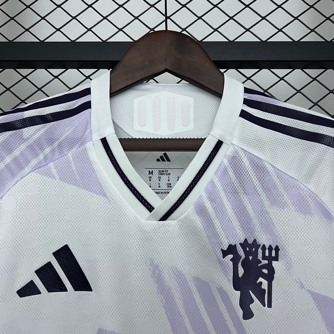 25/26 Manchester United Away Kit
