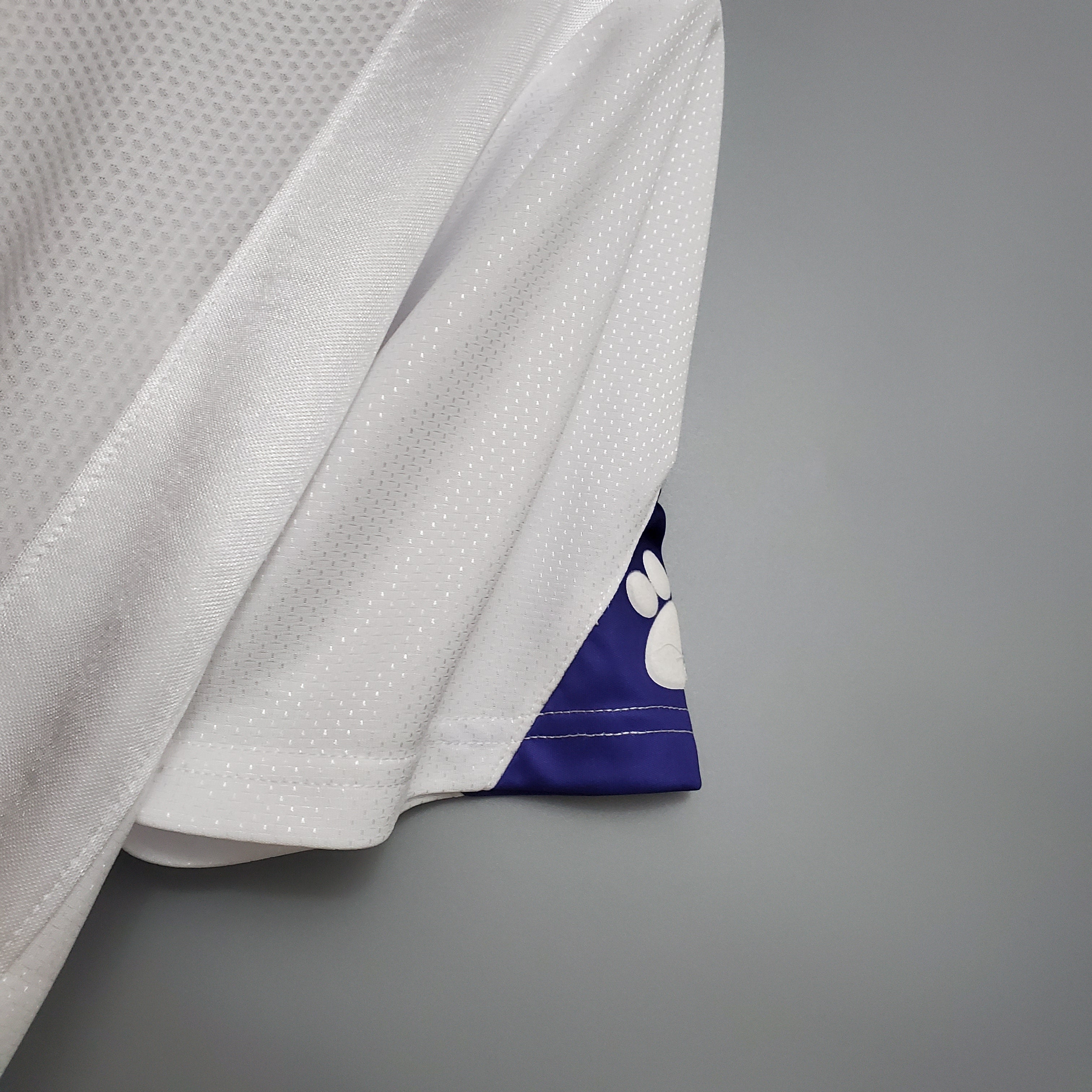 Retro Real Madrid 1997-98 Home Jersey