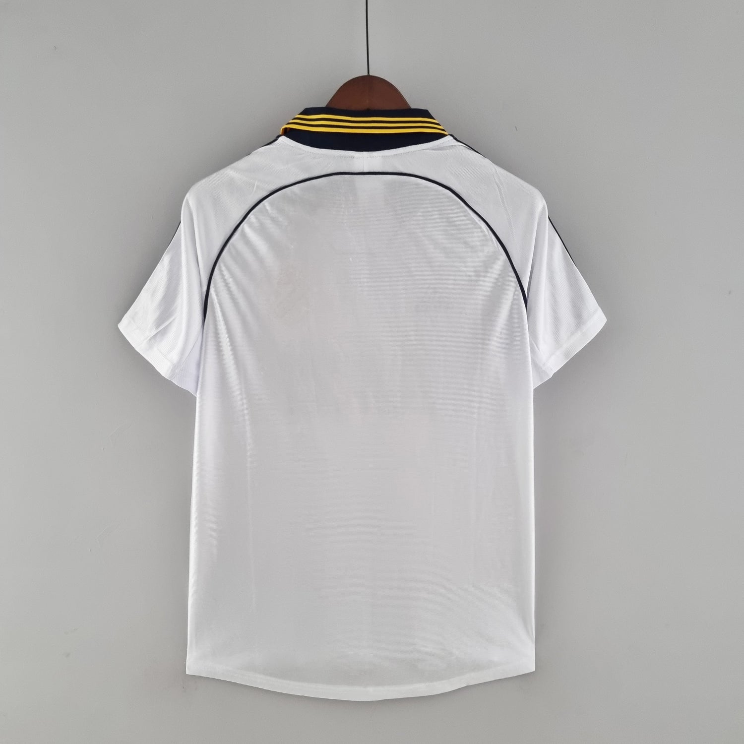 Retro Real Madrid 2000-01 Home Jersey