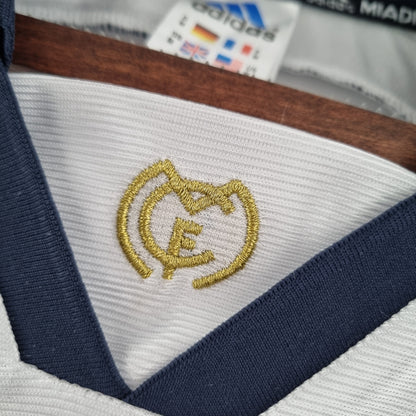 Retro Real Madrid 2000-01 Home Jersey